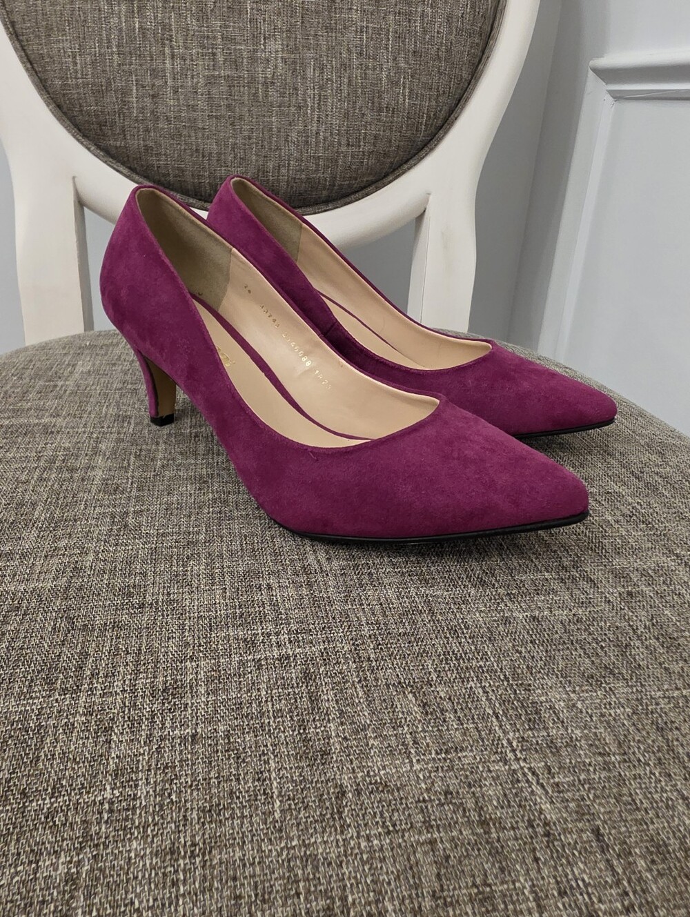 Andrea Purple Suede Pointed Toe Pumps Size 7
